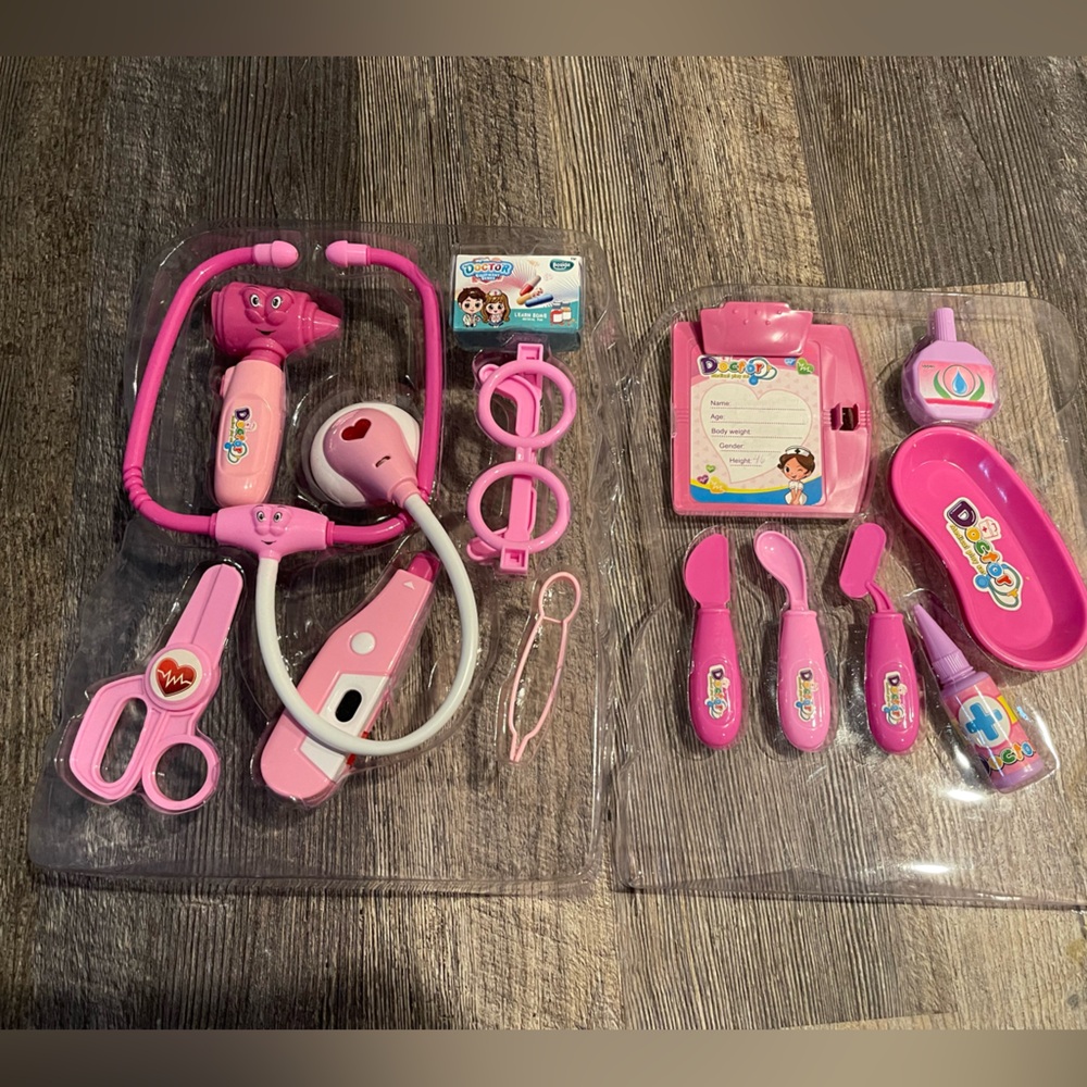 Pink Doctor Set w/14  pieces